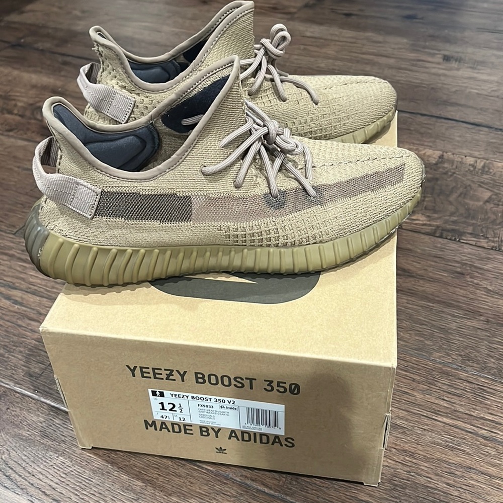 Men’s Yeezy boost